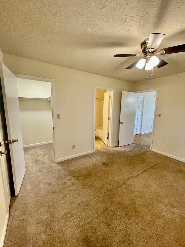 Building Photo - 1307 Homestead Garden Ct