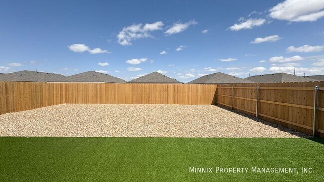 Building Photo - 8007 Date Ave