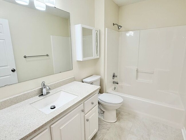 Building Photo - 6016 Badger Rd