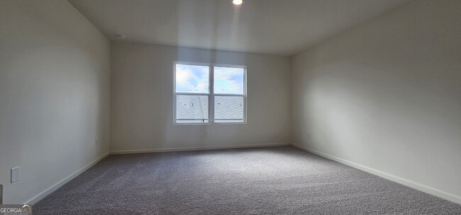 Building Photo - 304 Hynes Dr