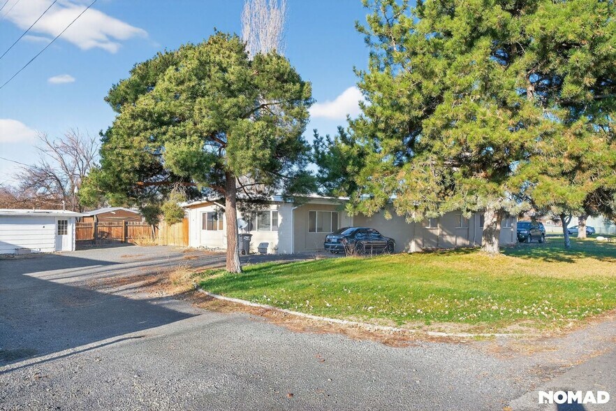 Building Photo - 7733 McDougal Ave NE