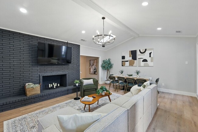 Building Photo - Luxury 5-Bedroom Retreat with Pool & Game Room