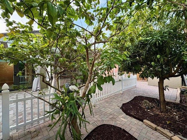 Building Photo - 14776 SW 138th Terrace