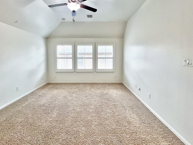 Building Photo - 78 Lindenberry Cir