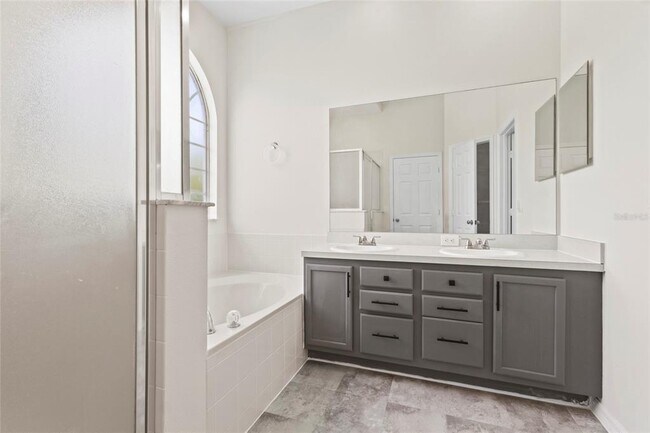 Building Photo - 1231 Darnaby Way