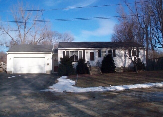 Primary Photo - 24 Garrison Ave