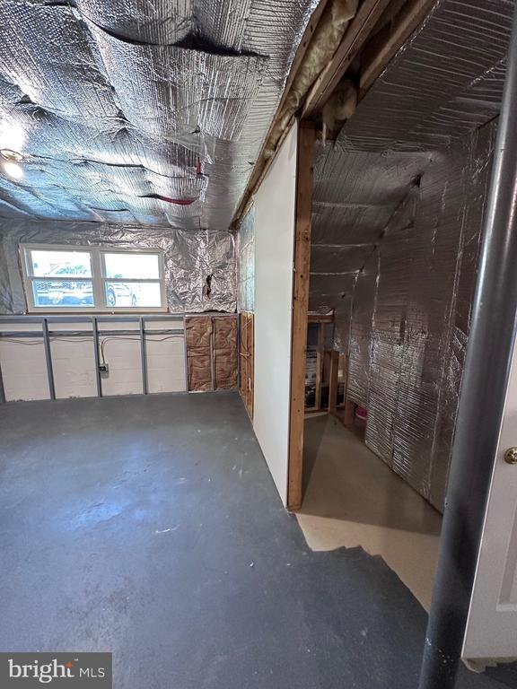 Building Photo - 45675 Schooner Ct