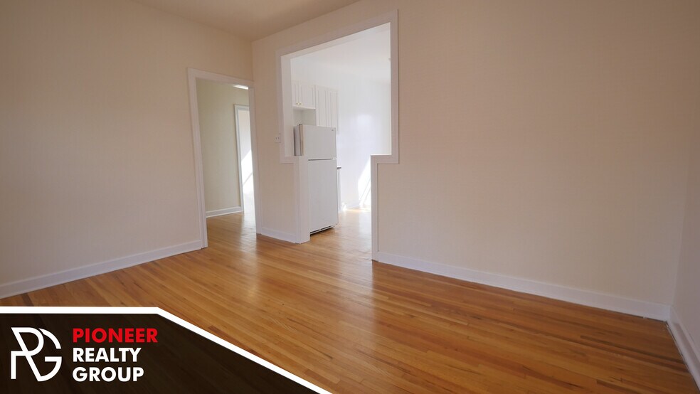 Building Photo - 3817 N Fremont St