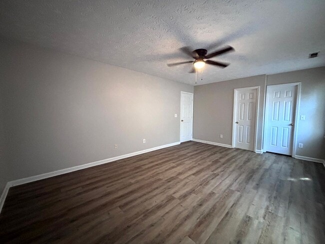 Building Photo - 2508 Lull Water Dr