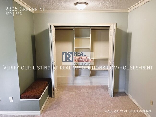 Building Photo - 2305 Greene St
