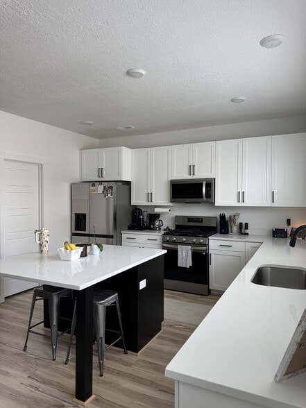 Building Photo - 4690 W Talavera Wy