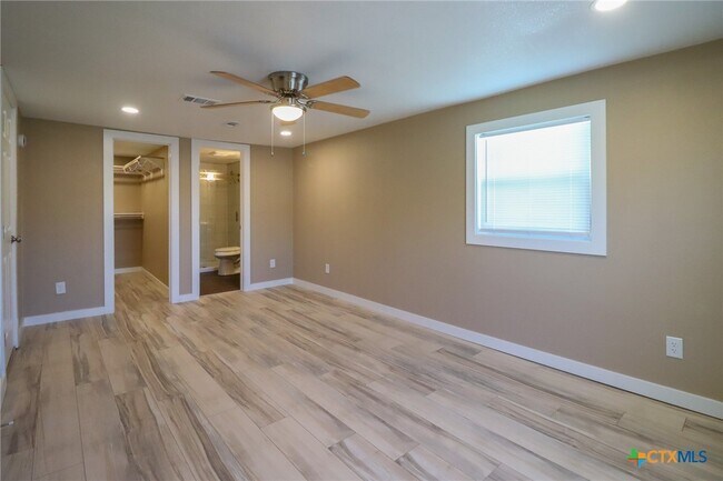 Building Photo - 1108 Culp Ave