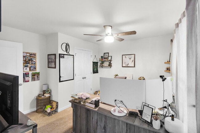 Building Photo - 1011 Spivey Cir