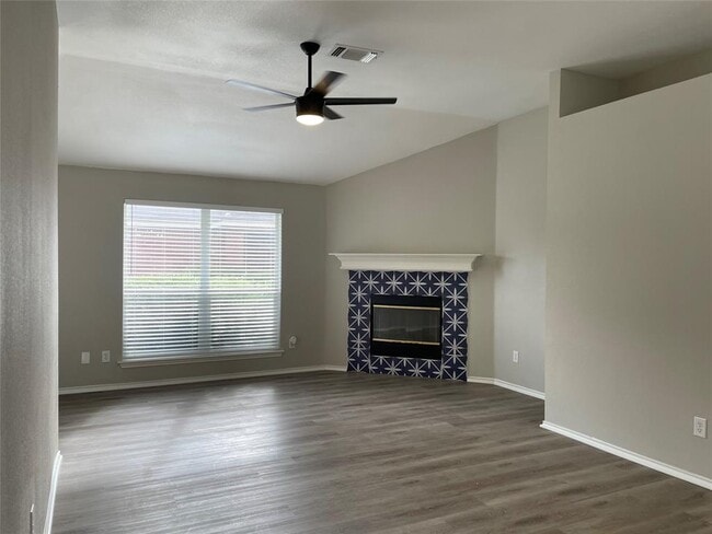 Building Photo - 1520 Gunnison Cove