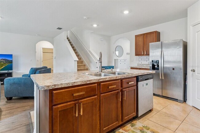 Building Photo - 1422 Fox Squirrel Dr