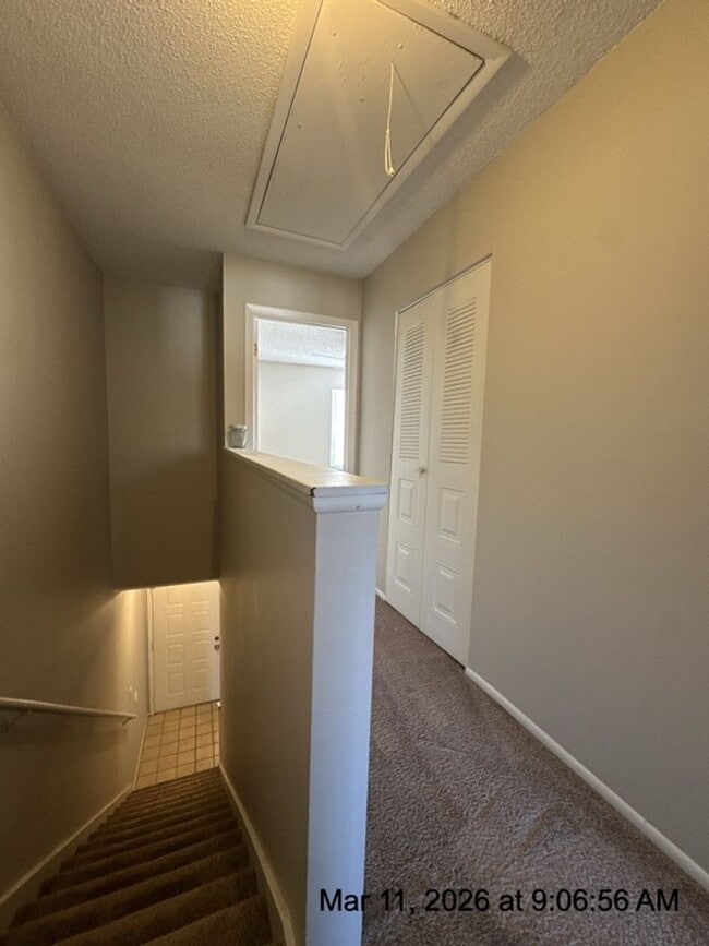 Building Photo - Daytona Beach 2/2.5 townhome