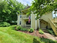 Building Photo - 110 Heywood Rd