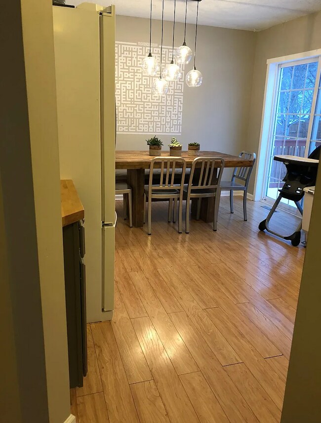 Building Photo - 3338 7th St NW