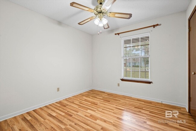 Building Photo - 20020 Lea Brook Pl