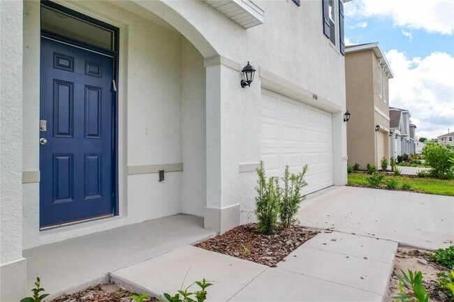 Building Photo - 16506 Mosaic Oar Dr
