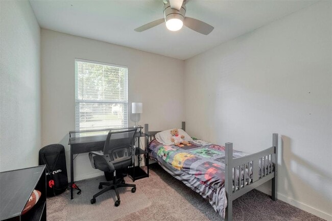 Building Photo - 5502 Burgundy Dr