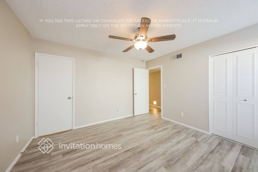 Building Photo - 4228 W Mission Ln