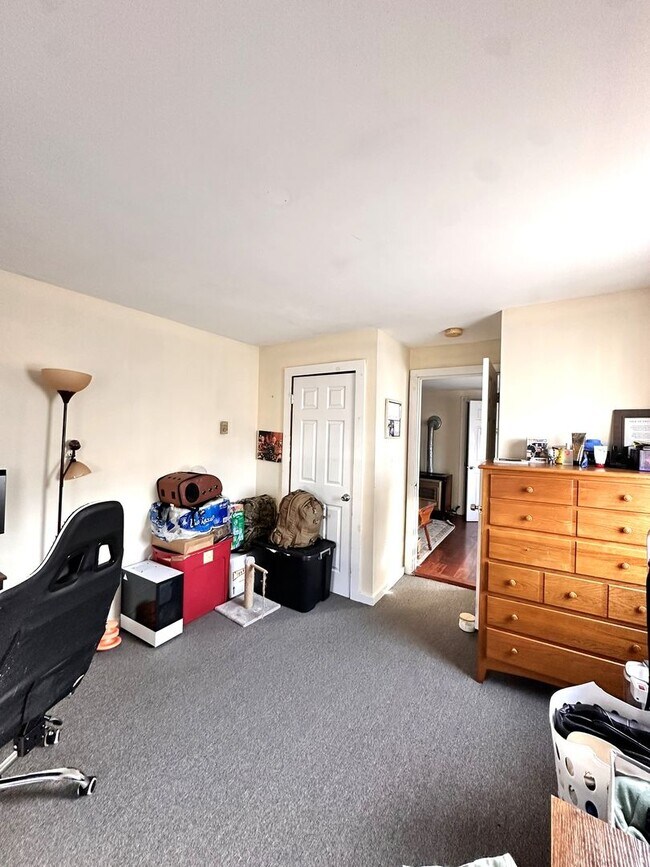 Building Photo - 40-42 North Ave