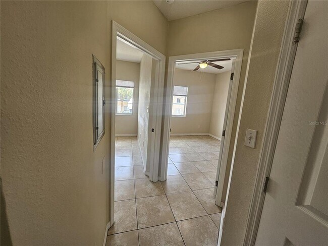 Building Photo - 13216 Villa Vista Dr