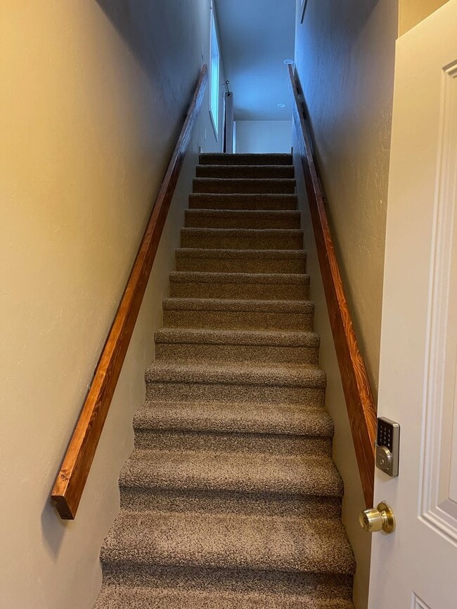 Primary Photo - 1 Bedroom 1 Bath in 4 Corners