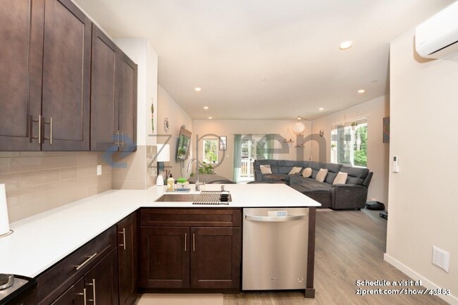 Building Photo - 23413 Edmonds Way