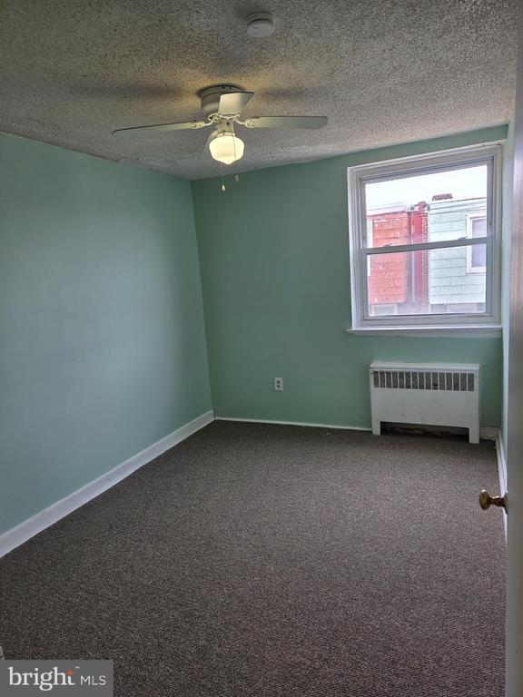 Building Photo - 4053 Comly St