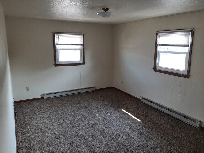 Building Photo - 1847 S Lincoln Ave