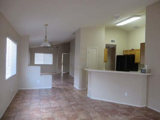 Building Photo - 13233 N Hammerstone Ln