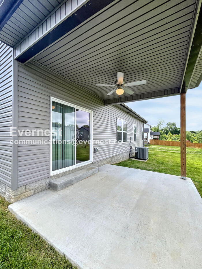 Building Photo - 829 Marksman Ct