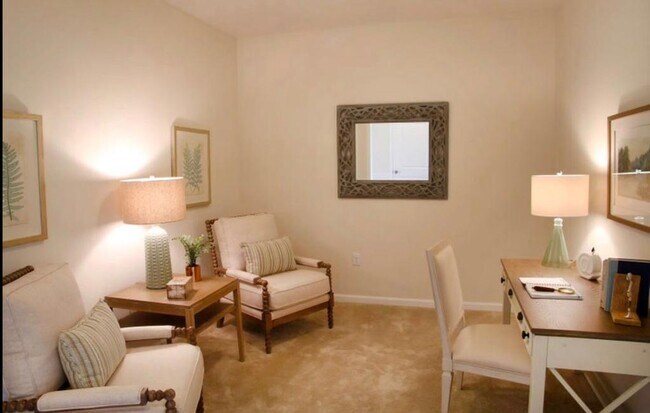 Building Photo - 70 Trotter Rd