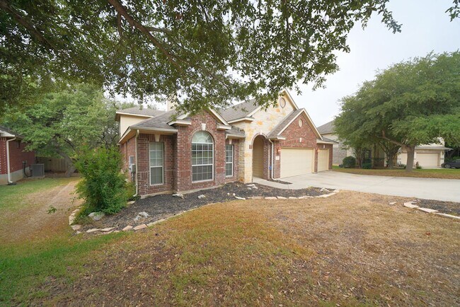 Building Photo - Beautiful Home Now Available in the Covete...