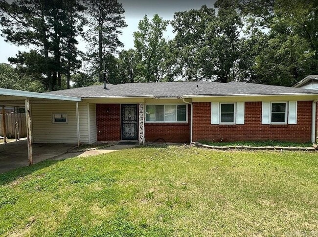 Primary Photo - 7409 Skylark Dr