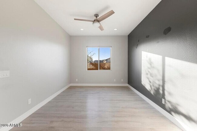 Building Photo - 11086 W Hadley St