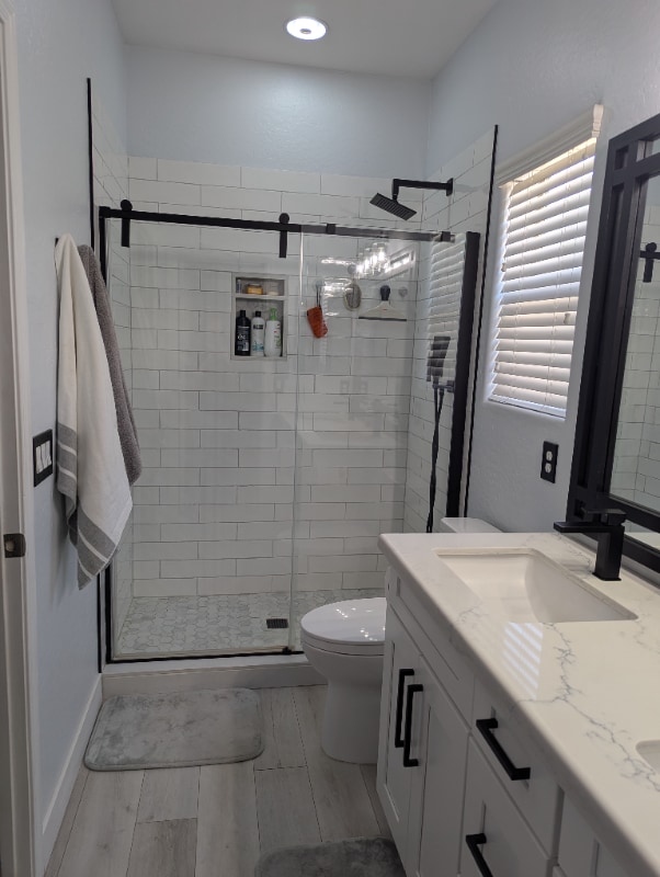 Building Photo - 41092 N Salix Dr