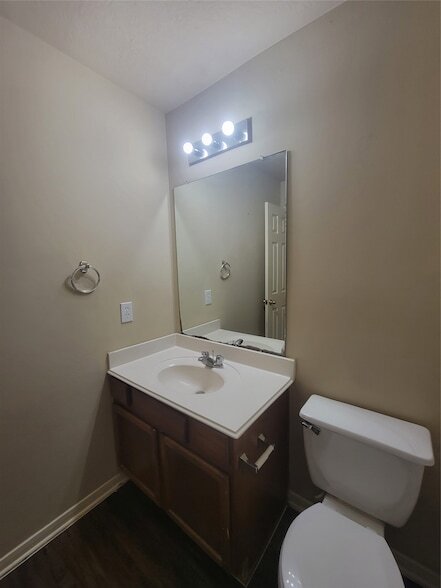 Building Photo - 3110 Clover Ranch Cir
