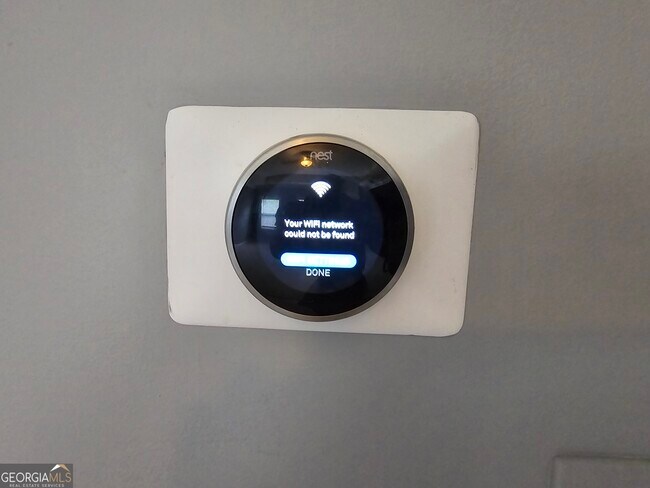 Building Photo - 2251 W Village Ln