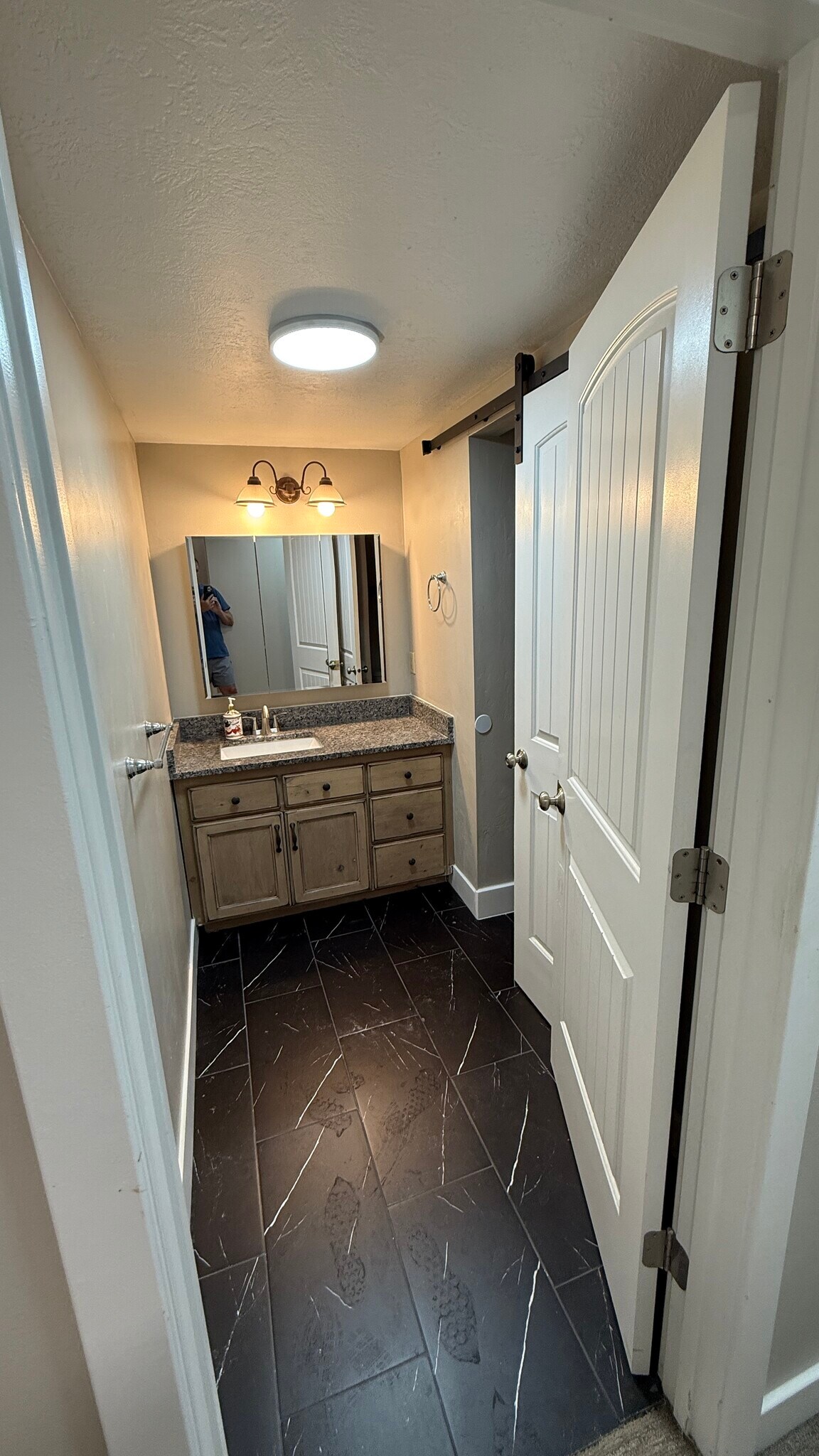 Building Photo - 3915 Timpview Dr