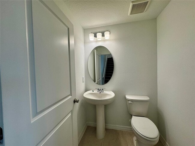 Building Photo - 4569 ORCHARD VIEW Aly