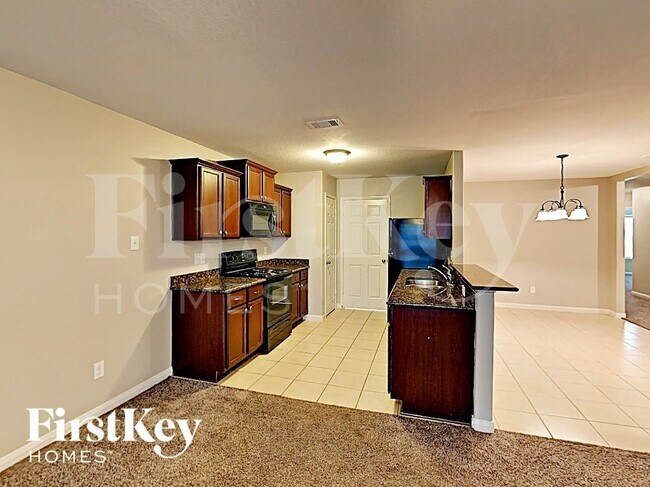 Building Photo - 24543 Eagles Claw Dr