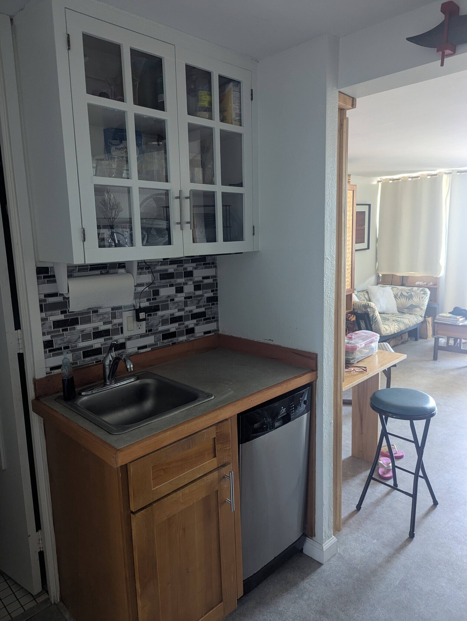Kitchenette #2107 - 445 Seaside Ave