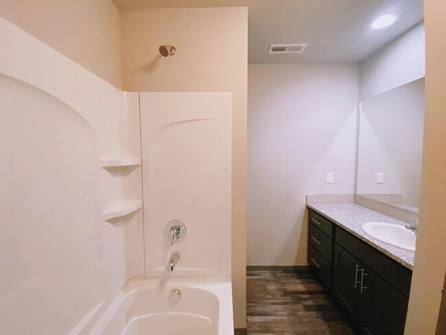 Building Photo - 2818 S Marcus Ln