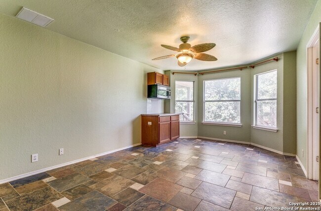Building Photo - 8227 Maloy Manor