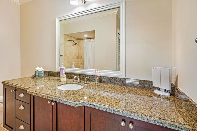 Building Photo - Prestigious Gated Residence in “Kai Malu” ...