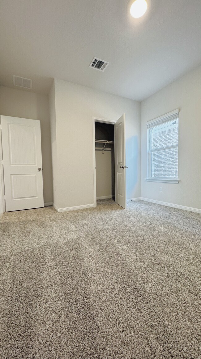 Building Photo - 188 Grey Slate Ave