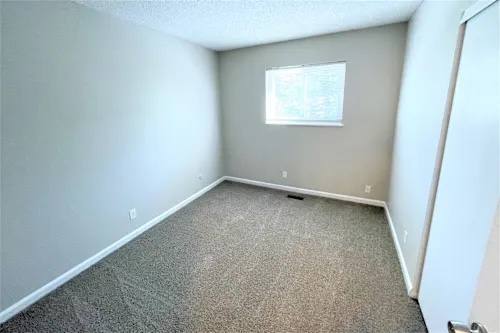 Building Photo - 15804 E Oxford Ave